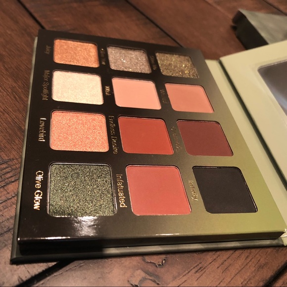 Violet Voss Olive You Forever Palette - Picture 14 of 16